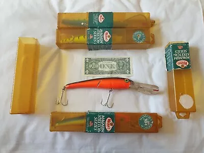 Mann's Textured Stretch 30+ BIGFISH Catching Trolling Lure Lot Green Red Parrot  • $95