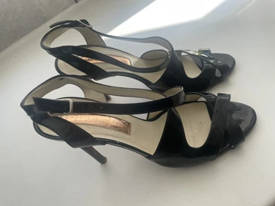 £35 • Buy Rupert Sanderson 37 Black Patent Leather, Strappy, 10 Cm Heel Elegant, Occasion