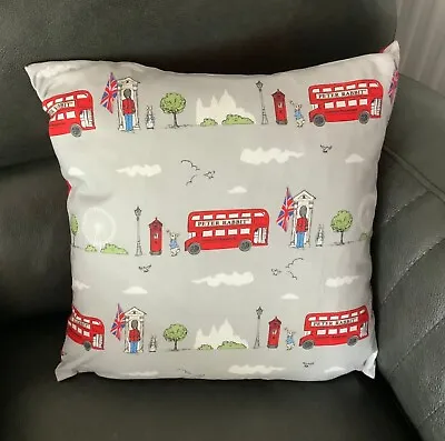 Handmade PETER RABBIT LONDON BUS SCENE 16 Inch Cushion Cover Complete • £10.99