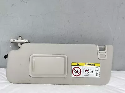 Land Rover Discovery 5 L462 2018 Left Side Sun Visor Cpla00014aa / A062289 • £50