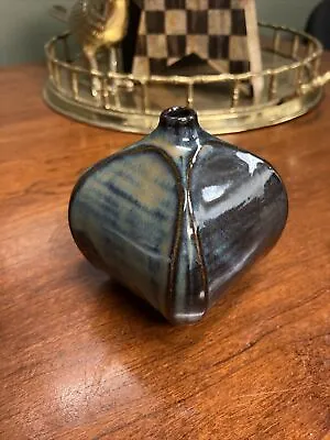 Vintage Paul Marshall Blue/Brown Iridescent Vase Small Mid-Century Modern-3.5” • $10.99