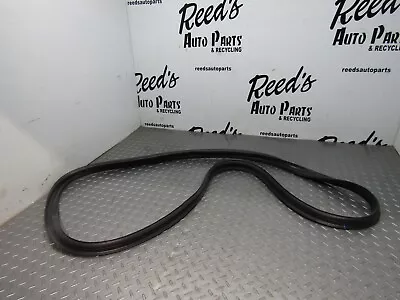 05-09 Ford Mustang Rear Trunk Deck Lid Rubber Weatherstrip Seal 6R3Z-6343720-B • $50