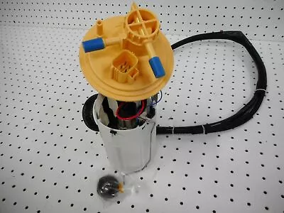 GENUINE QUALITY FUEL PUMP VOLVO XC90 I D5 11/2009-on AWD 2.4L D5244T TDI DIESEL • $200