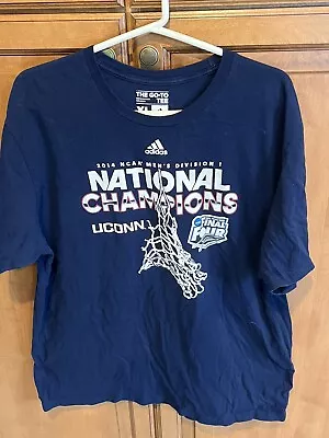 2014 NCAA Men’s Basketball National Champions UConn Huskies Men’s XL • $19.99