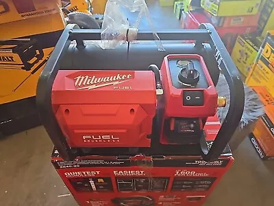 Milwaukee M18 Fuel 2840-20 Electric Air Compressor - Red • $155