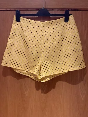 Missguided High Waisted Yellow Patterned Shorts Size 14 Women’s Clothing • £9.50