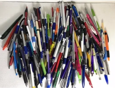 Vintage & Recent 2 Pound 100+ Ballpoint Pens • $14.99