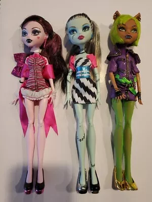 Monster High Dolls Dawn Of The Dance 3 Pack ClawdeenDraculaura Frankie 2011  • $450