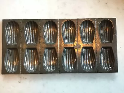 Vtg FRENCH Style 12 MADELEINE Cake Tart Tin Moulds Mini Molds Pans Butter Cookie • $39.99