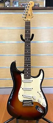 Fender USA Made 2008 Standard Stratocaster 3-Tone Sunburst Finish (Pre-owned) • $1849