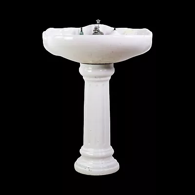 White Porcelain Clam Shell Basin & Fluted Base Pedestal Sink • $340