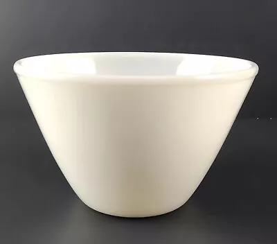 Vintage FIRE KING Oven Ware White MILK GLASS Mixing Bowl  7.50” Round X 5” Tall • $19.99