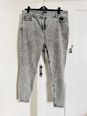 BNWOT Size 20 Papaya Grey Acid Wash Jeans Very Stretchy Skinny Fit • £5.99