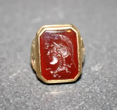 VINTAGE 1940s Era 10K Gold Ruby Colored Roman Soldier Intaglio RING Sz 11? MENS • $294.95