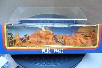 VINTAGE 80`s MEHANOTEHNIKA WILD WEST 50mm PLASTIC INDIANS BOXED OLD STOCK • $28.35