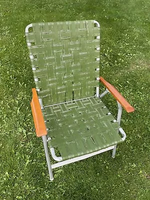 Vintage Vinyl Lawn Chair Green And White Wooden Arm Rest Aluminum High Back • $30