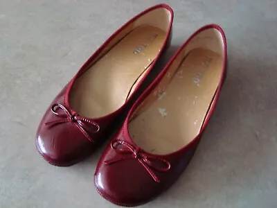 Me Too Red Leather Slip On Bow Flats/Shoes*8M* • $4.50