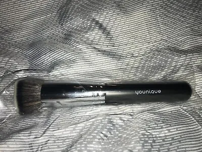 YOUNIQUE Kabuki Brush Brand New In The Bag • $29.95