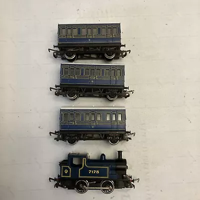 Hornby Caledonian Railway 7178 Loco And 4 Wheel Coaches X 3 • £15