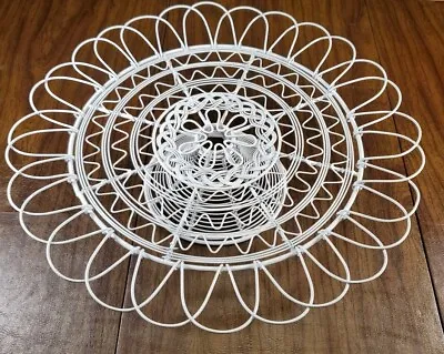 Delicate Cake Stand White Wire Shabby Chic 11  Platform 15  Total • $8.50