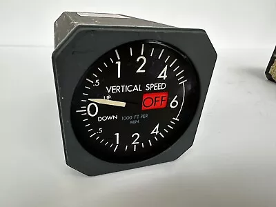 Honeywell Sperry 4013013-907 Vertical Speed Indicator • $50