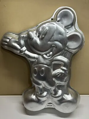 Wilton Mickey Mouse Cake Pan 1995 Disney Full Body Retired Vintage 2105-3601 • $8.49