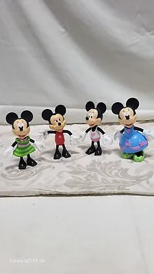 Classic Disney 6” Figures 3 Minnie Mouse And 1 Mickey Mouse Plus 3 Accessories • $25