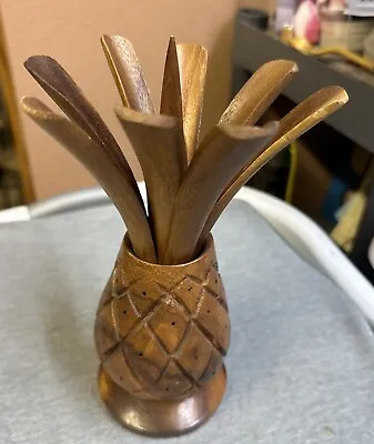 *Vintage Hand Carved (Monkey Pod) Wooden Pineapple (app. 8 1/2 +) !!! • $13