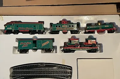 Rare Mantua Matchbox Collectibles “Holiday Express” HO Train Set LE 2500 Pieces • $325