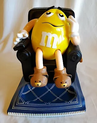 M&m's La-z-boy Dispenser *rare* Black Variant - Yellow M&m On Black Chair - New • $79.95