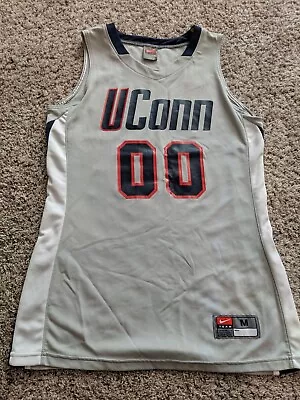 Vintage Nike UCONN HUSKIES #00 Women  Basketball Team JERSEY USA  Made Sz M • $29.99