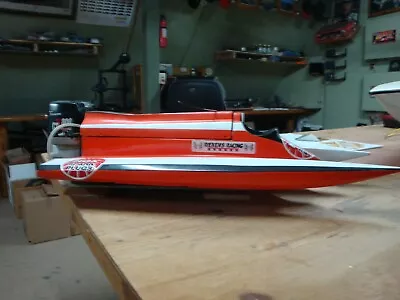 R/C Tunnel Hall Boat With Battery Charger And Transmitter • $300