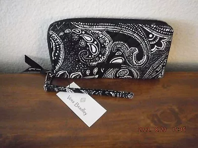 Vera Bradley Rfid Accordian Wristlet In Stellar Paisley Nwt • $29