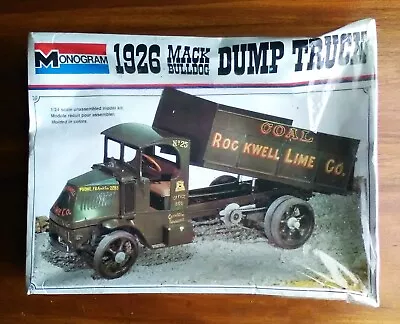 1/24 Monogram 1926 Mack Bulldog Dump Truck • $81.50