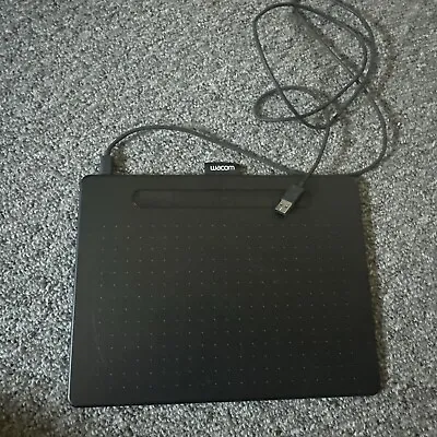 Wacom Intuos Graphics Drawing Tablet Black CTL6100WL Digital Graphic Tablet • $39