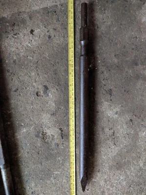$53.90 • Buy 17mm HEX Width, Groove OD 15mm Round Shk 22mm. JACKHAMMER Moil Point Bit L 400mm