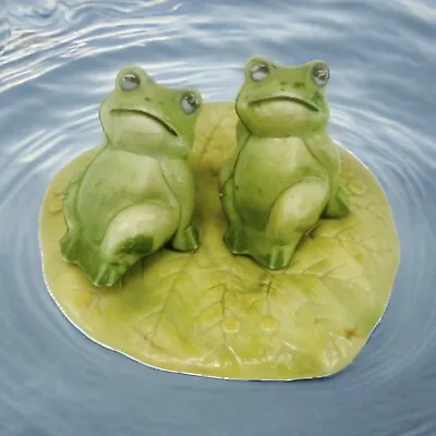Vintage Frogs Lounging On Lily Pad Hong Kong Plastic Figurine 1970s Kitsch Decor • $7.99