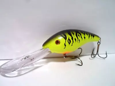 Vintage Mann's 30+ Big Deep Hog Lure - * Double Stamped Crankbait * • $4.40