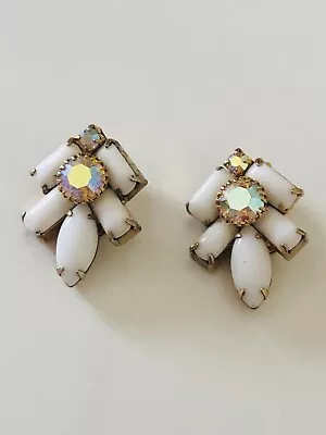 Vtg White Milk Glass/ab Rhinestone Upward Spray Earrings -clips • $0.99