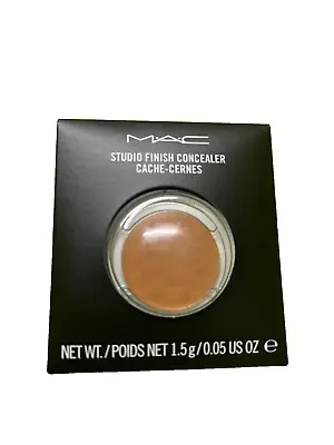 Mac Studio Finish Concealer Refill Pan #NC 40 - 1.5g/0.05oz - NEW & BOXLESS • $16.88