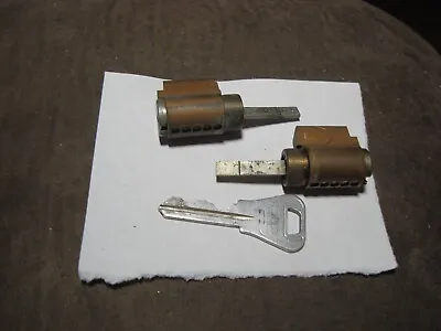 Locksmith Lot Of 2 Keyed Alike Weiser Locks With 1 Key • $4.99