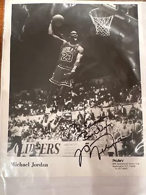 Autographed Picture Of Michael Jordan • $200