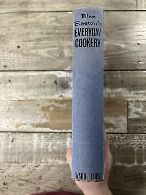 1973 Vintage Cook Book  Mrs. Beeton's Everyday Cookery  Illustrated • $25