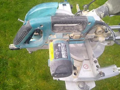 MAKITA LS0815FL 110V 216mm SLIDING MITRE COMPOUND SAW WITH MAKITA WST 06 STAND • £150