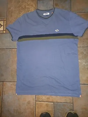 Le Shark Large T Shirt • £7