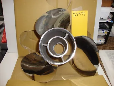 EVINRUDE SS PROP/763914/3 BLADE RH VIPER V6/ 14.75 X 17 • $440