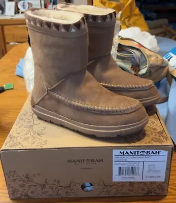 New Manitobah Mukluks Waterproof Reflections Half Boot Oak/Chene Sz 8 • $84.99