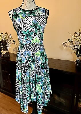 ECI New York Women Size S Sleeveless Pullover Dress Floral Tropical Print • $15