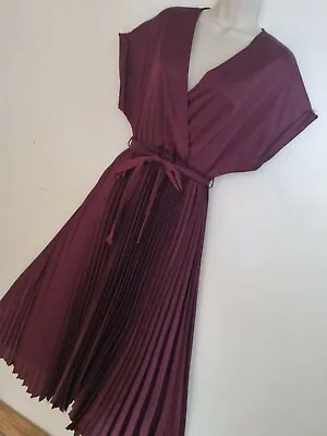 £7.50 • Buy Lovely Ladies New Look  Burgundy Crossover Pleated Skirt Dress Size 16.