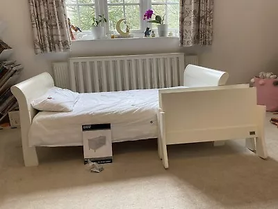 Mama And Papas Mia Sleigh Cot Bed In White • £49.99